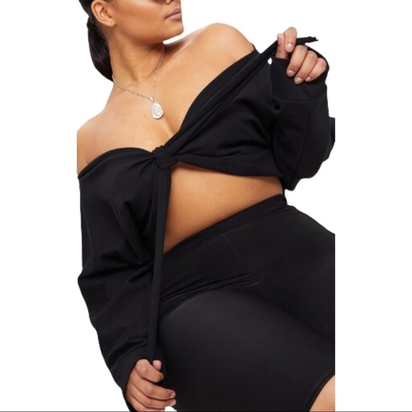 Pretty Little Thing Black Bardot Tie Front Cropped Sweater - Picture 3 of 10